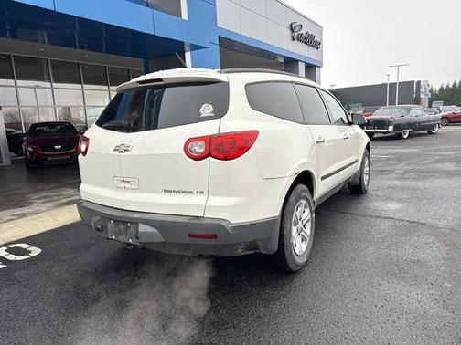 2012 Chevrolet Traverse LS