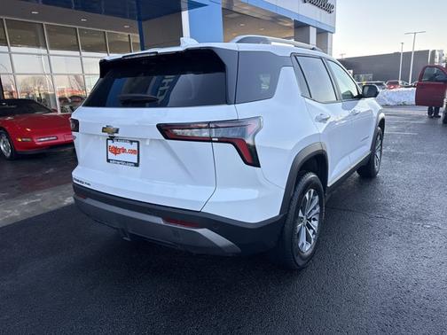 2025 Chevrolet Equinox AWD LT