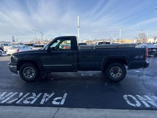 2005 Chevrolet Silverado 1500 Base