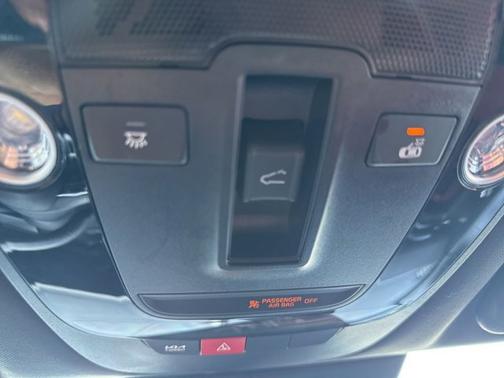 Wolf Gray 2025 Kia Sportage SX