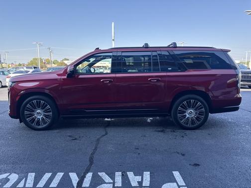 2021 Cadillac Escalade ESV Sport Platinum