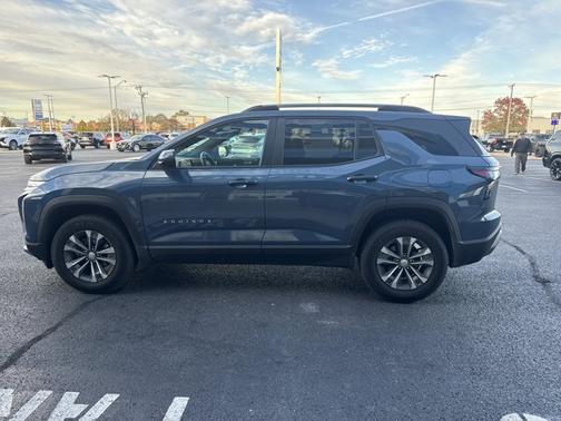 2025 Chevrolet Equinox AWD LT