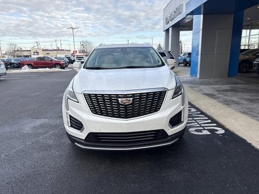 2023 Cadillac XT5 AWD Premium Luxury