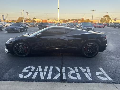 2021 Chevrolet Corvette 2LT
