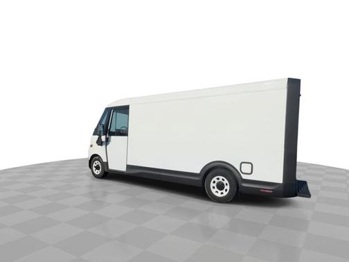 Oyster White 2025 Chevrolet BrightDrop 600 600 EFWD