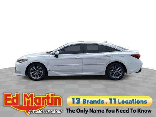 2019 Toyota Avalon XLE