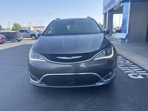 2017 Chrysler Pacifica Limited