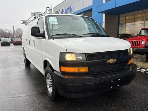 2025 Chevrolet Express 2500 Work Van