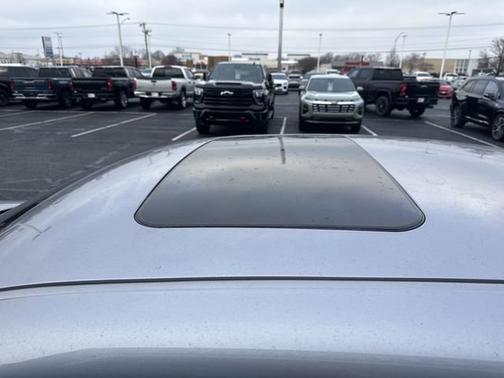 2015 Dodge Challenger R/T Plus