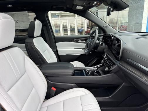 2026 Chevrolet Traverse FWD High Country