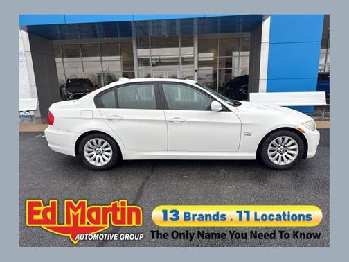 Alpine White 2009 BMW 328 i xDrive