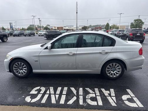 Alpine White 2009 BMW 328 i xDrive