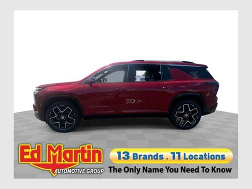 Radiant Red Tintcoat 2026 Chevrolet Traverse FWD High Country