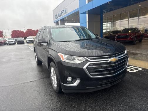 2021 Chevrolet Traverse LT Cloth
