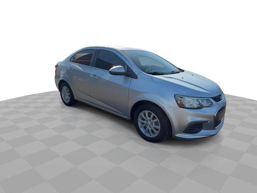 2017 Chevrolet Sonic LT