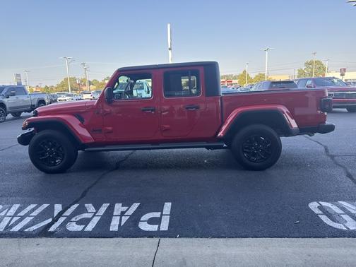 2023 Jeep Gladiator Sport S