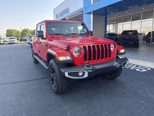 2023 Jeep Gladiator Sport S