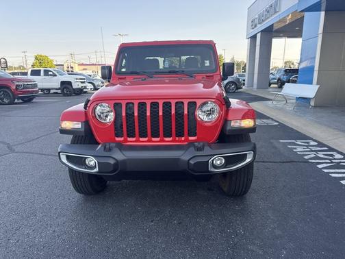 2023 Jeep Gladiator Sport S