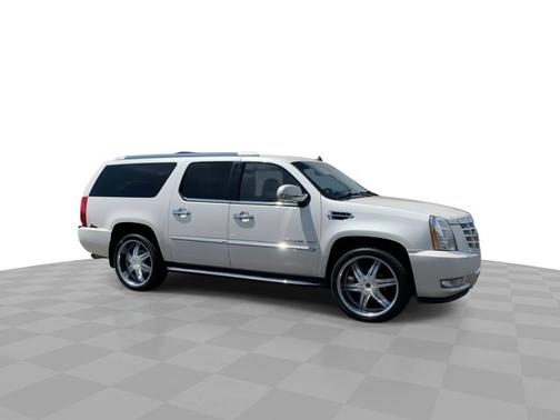 2011 Cadillac Escalade ESV Luxury
