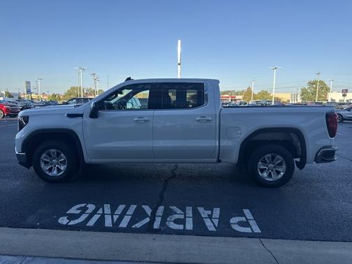 2024 GMC Sierra 1500 SLE