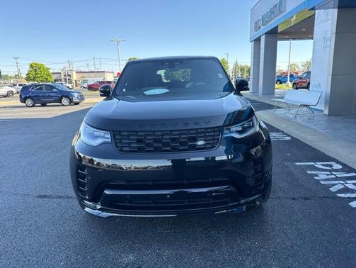 Black 2023 Land Rover Discovery S R-Dynamic