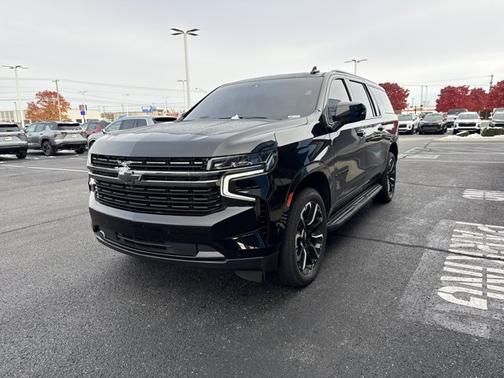 2022 Chevrolet Suburban RST