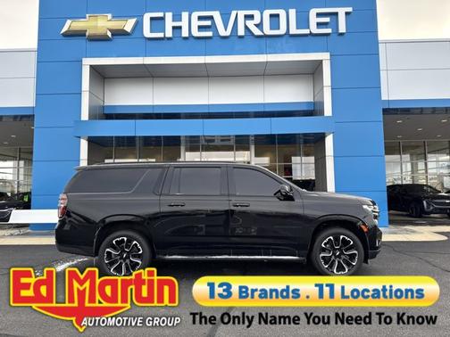 2022 Chevrolet Suburban RST