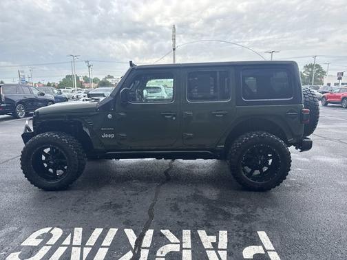 2022 Jeep Wrangler Unlimited Sahara