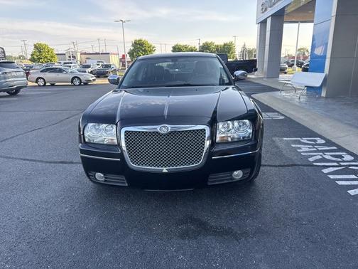 2010 Chrysler 300 Touring Signature