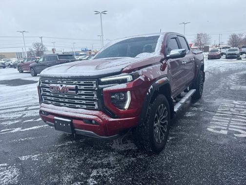 2023 GMC Canyon 4WD Denali