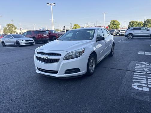 2013 Chevrolet Malibu 1LS