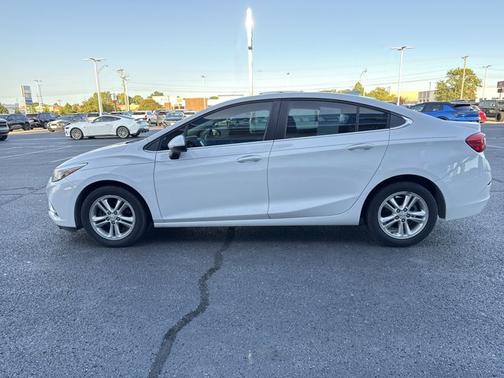 2018 Chevrolet Cruze LT
