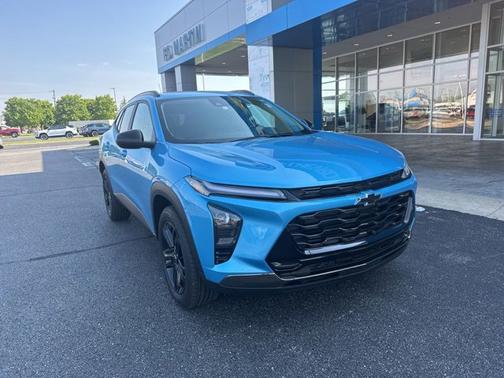 Marina Blue Metallic 2025 Chevrolet Trax ACTIV