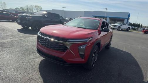 Apex Red 2026 Chevrolet Trax 2RS