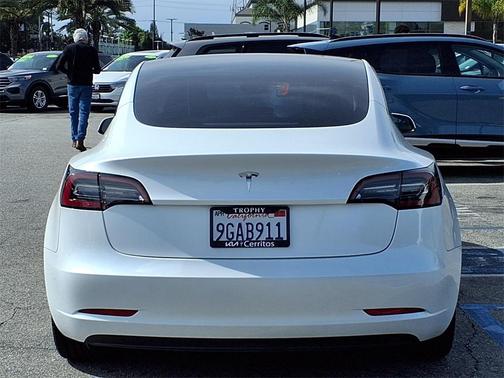 2023 Tesla Model 3 Standard Range