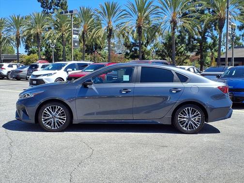 2022 Kia Forte GT-Line