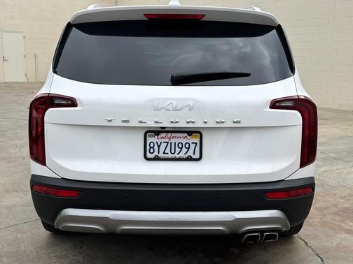 2022 Kia Telluride S