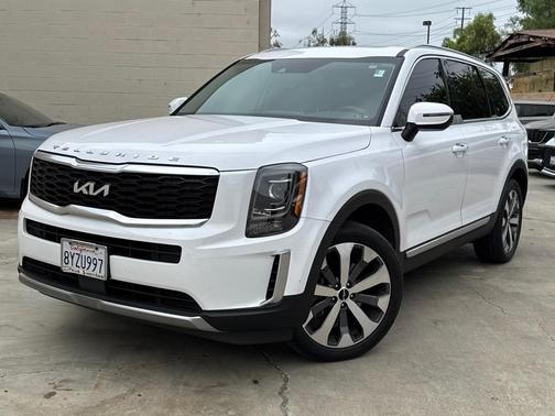 2022 Kia Telluride S