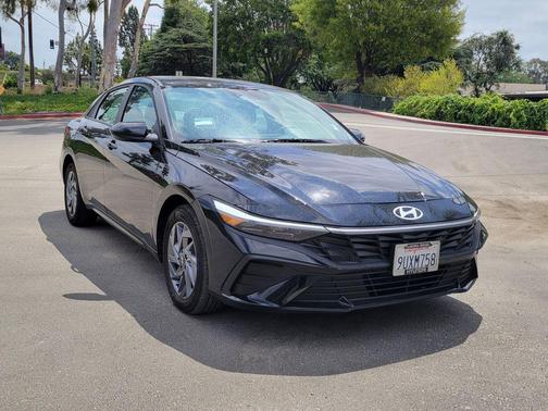 Abyss Black 2025 Hyundai ELANTRA HEV Blue