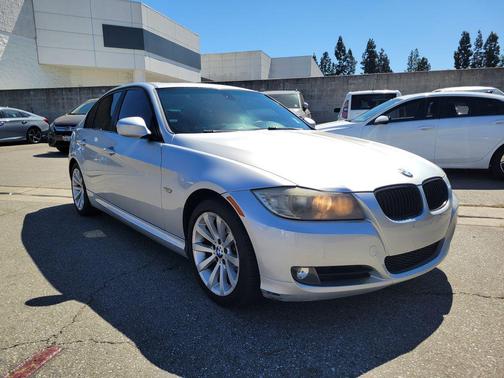 2011 BMW 328 328i