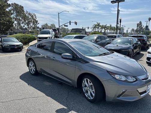 Satin Steel Metallic 2018 Chevrolet Volt Premier