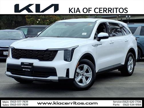 Glacial White Pearl 2024 Kia Sorento LX