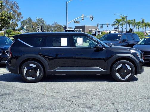 Ebony Black 2026 Kia EV9 Wind