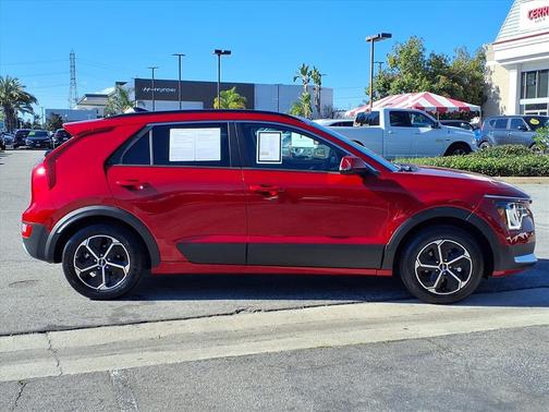 2023 Kia Niro EX