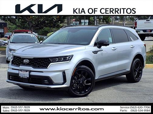 Sparkling Silver 2021 Kia Sorento SX