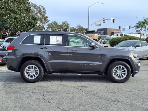 2019 Jeep Grand Cherokee Laredo