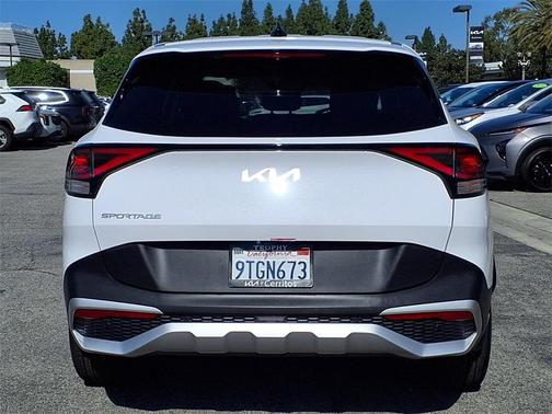 2025 Kia Sportage EX