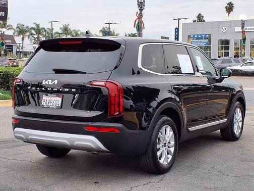 2022 Kia Telluride LX