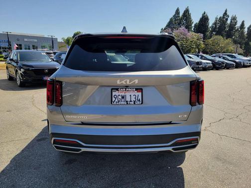 Steel Gray 2023 Kia Sorento Hybrid EX