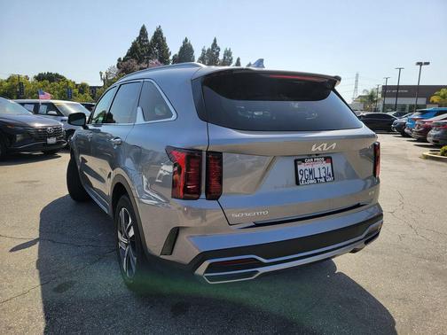 Steel Gray 2023 Kia Sorento Hybrid EX